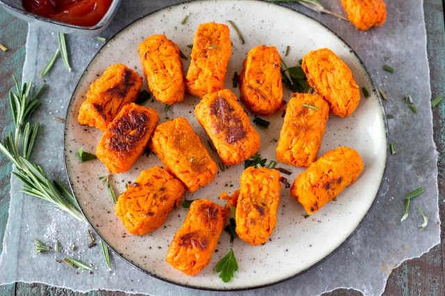 Bánh Khoai Lang Lá Hương Thảo