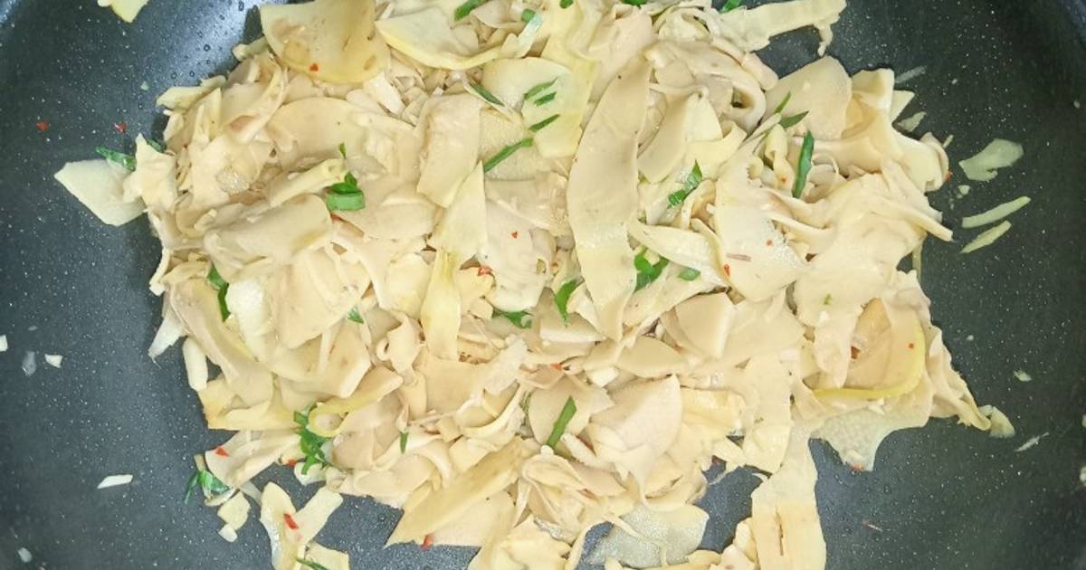 Măng xào ruốc