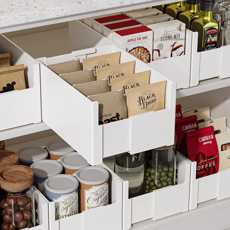 Wandmontierte Aufbewahrungsbox mit Fächern