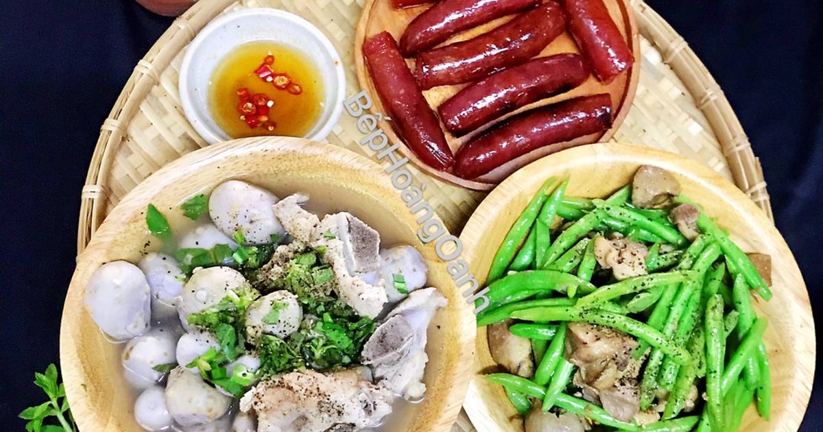 Bữa Cơm Gia Đình 100