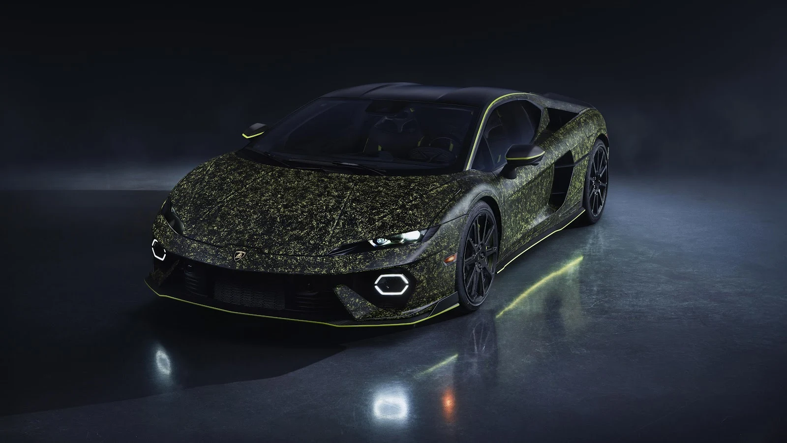 Customized Lamborghini Supercar In Dark Studio - Studio Product Photography 8K Wallpaper (7680x4320)