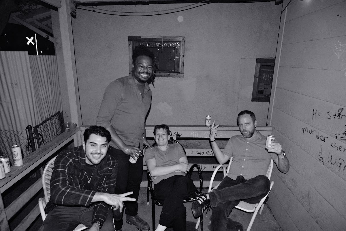 @tlau.photos_thelostandunfounds_2026-03-20_austin_last_night_noir_003