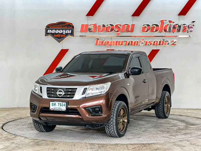 NISSAN NAVARA