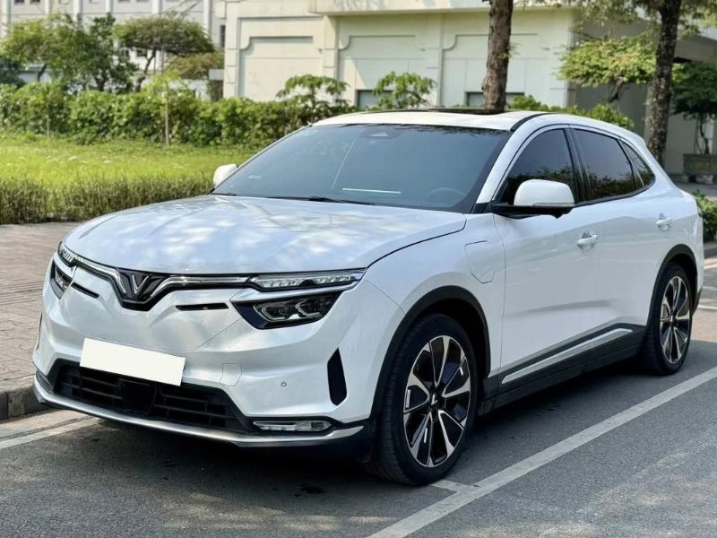 Xe vf9