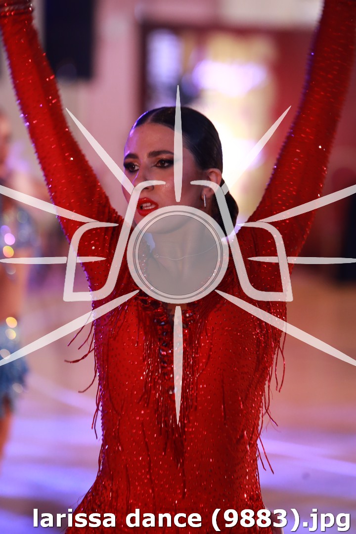 larissa dance (9883).jpg