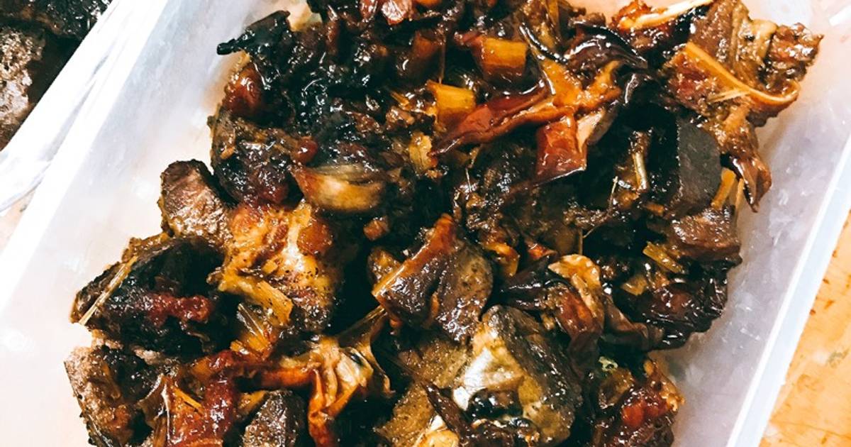 Cá trắm kho khế