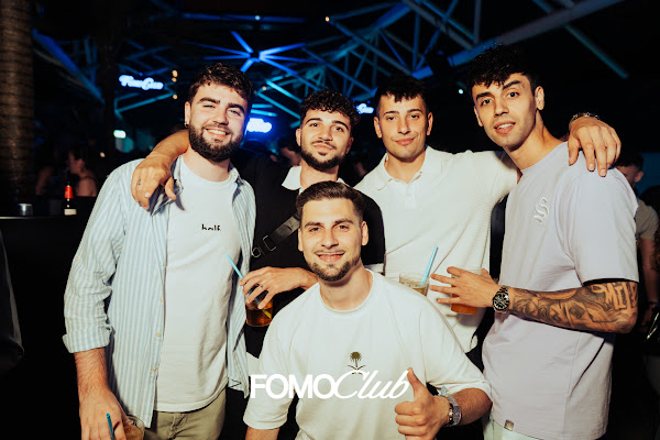 FOMOClub (3).jpg
