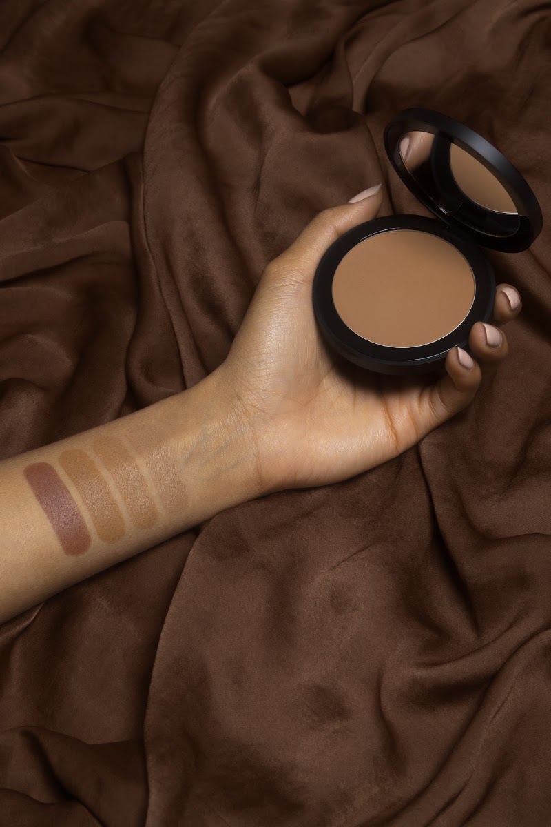 Corselette Bronzer texture