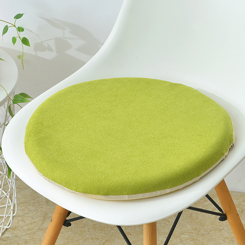 Round seat cushion made of cotton and linen