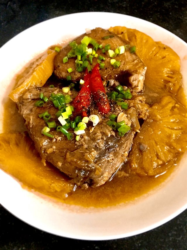 Cá Ngừ Đại Dương Kho Thơm