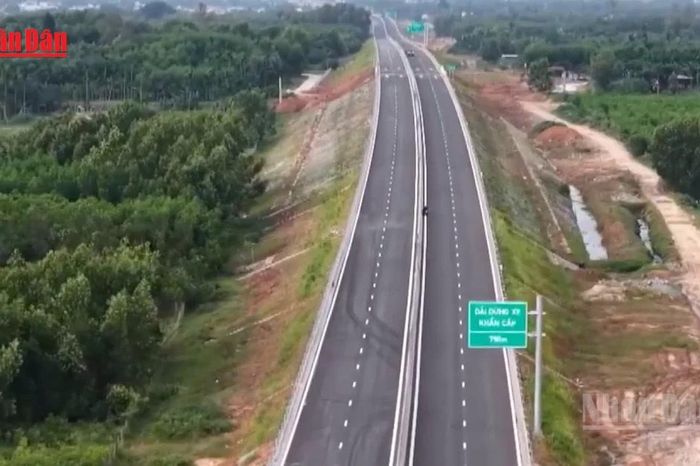 [Video] Dồn lực hoàn thành đoạn cuối cao tốc Quy Nhơn-Chí Thạnh trước ngày 19/5 - Báo Nhân Dân