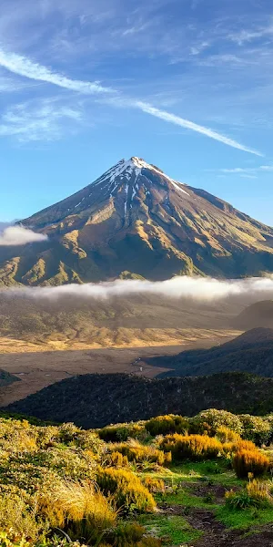Mount Taranaki, New Zealand Landscape, Volcanic Mountain, Nature Photography 5K Wallpaper Background