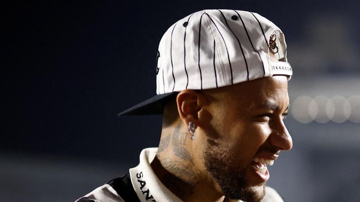 Phản ứng gay gắt của Neymar - Tạp chí Tri thức