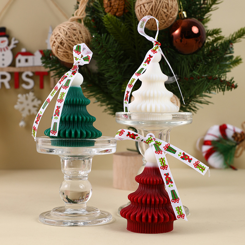 Dekorative Weihnachtskerze aus Sojawachs