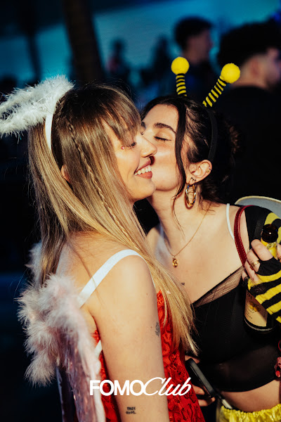 FOMO Club (25).jpg