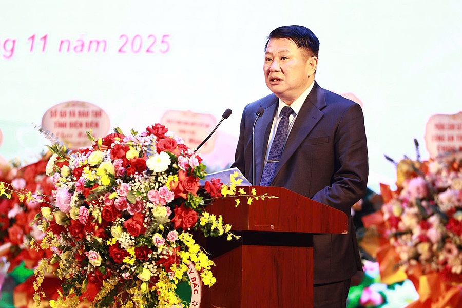 Hân hoan trong ngày hội Kỷ niệm 65 năm Ngày thành lập Trường Đại học Tây Bắc (1960 - 2025) và 43 năm Ngày Nhà giáo Việt Nam (1982 - 2025)