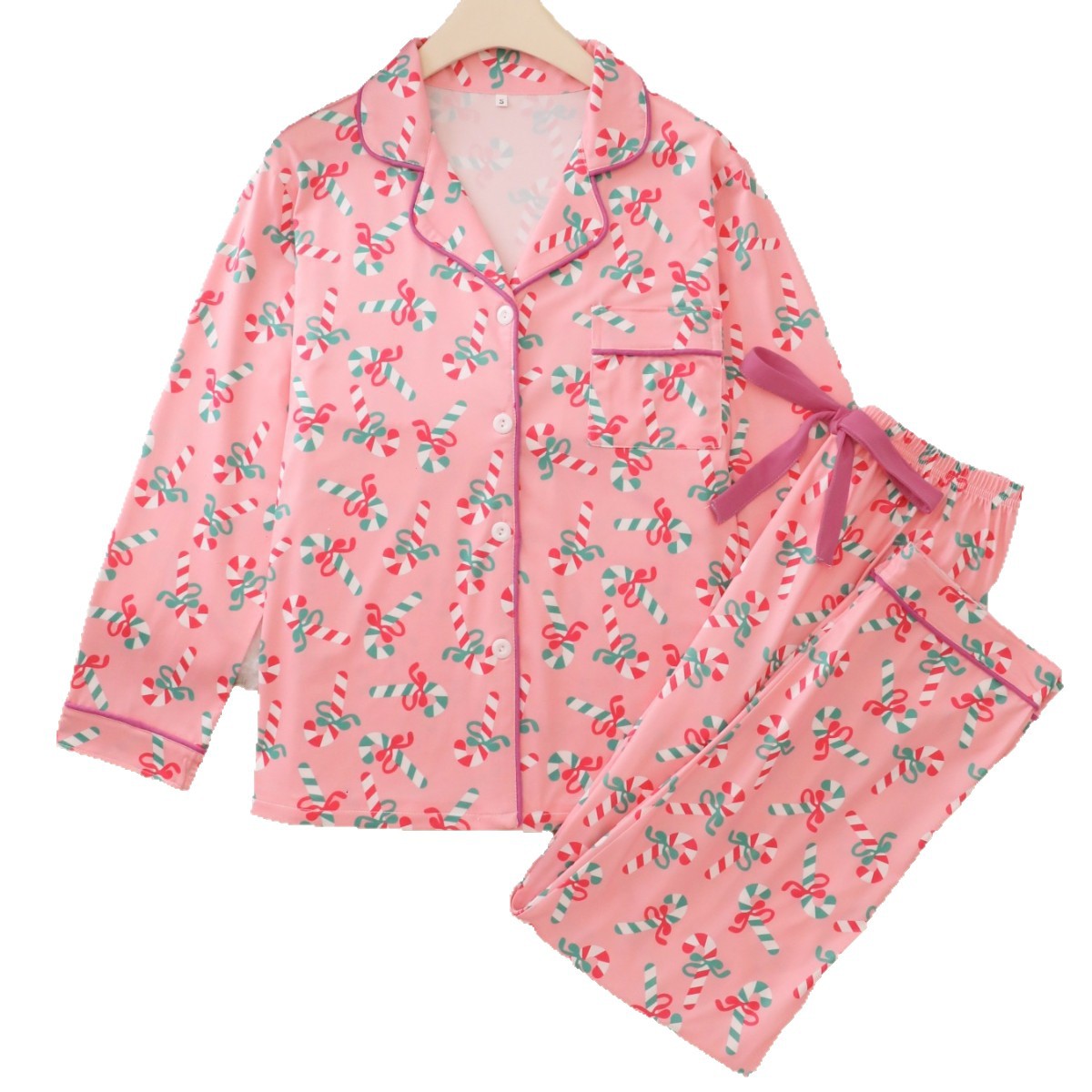 Fashionable loungewear set with long sleeves and pants