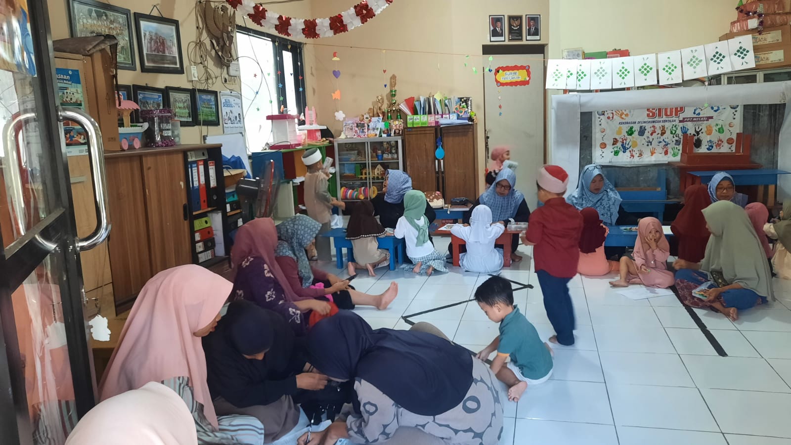 Nama Gambar