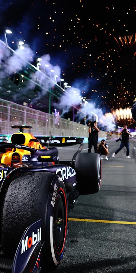 Max Verstappen F1 Victory Celebration 5K Phone Wallpaper