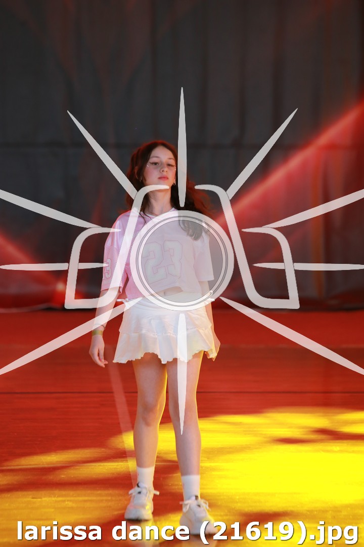 larissa dance (21619).jpg