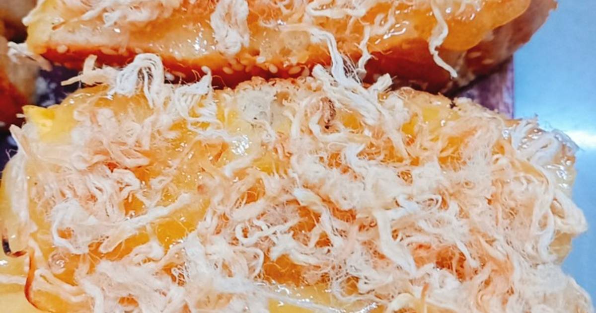 Bánh mì sauce dầu trứng chà bông