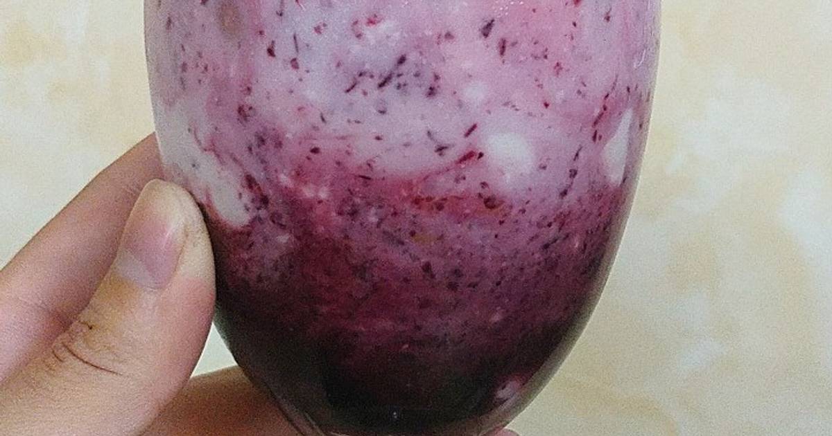 Yogurt dâu tằm