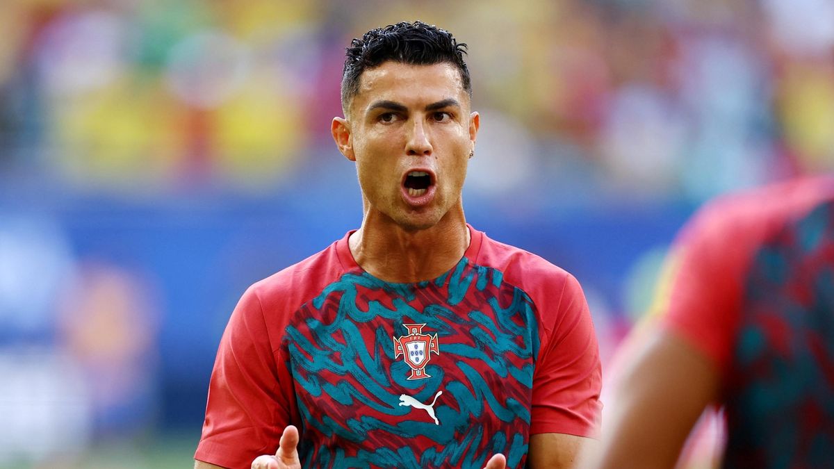 'Tuổi tác chỉ là con số với Ronaldo' - Tạp chí Tri thức