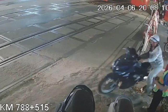Hai nhân viên gác chắn tàu bị hành hung khi đang làm nhiệm vụ - Báo Văn hóa