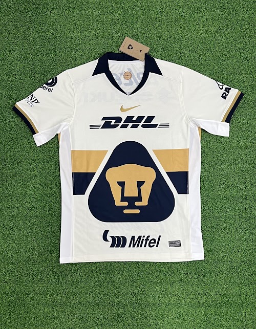 25-26 Pumas Local.jpeg