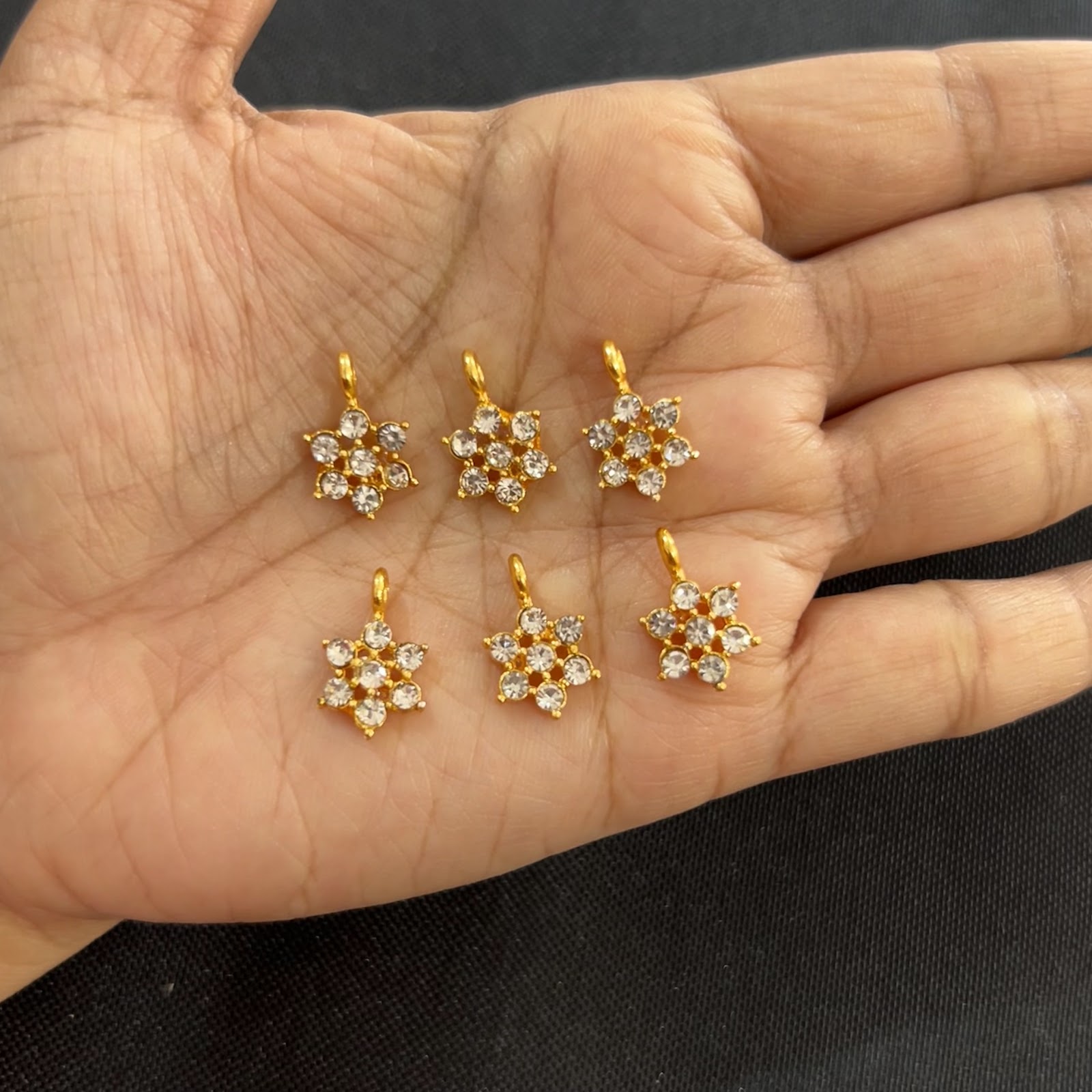 A68 Flower Latkan Penden (pack of 6)