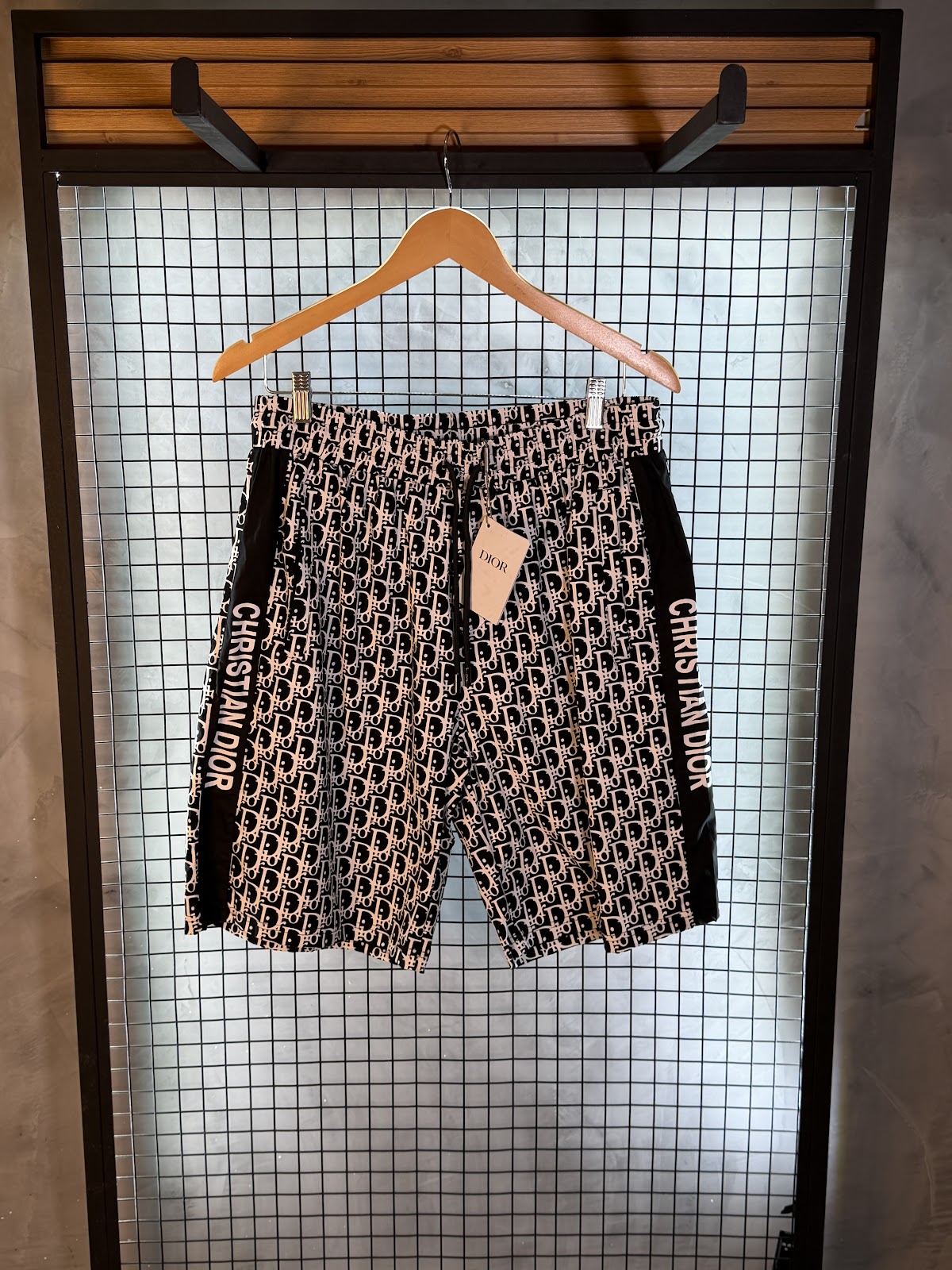 Bermuda_ChristianDior2 - Imagem 2