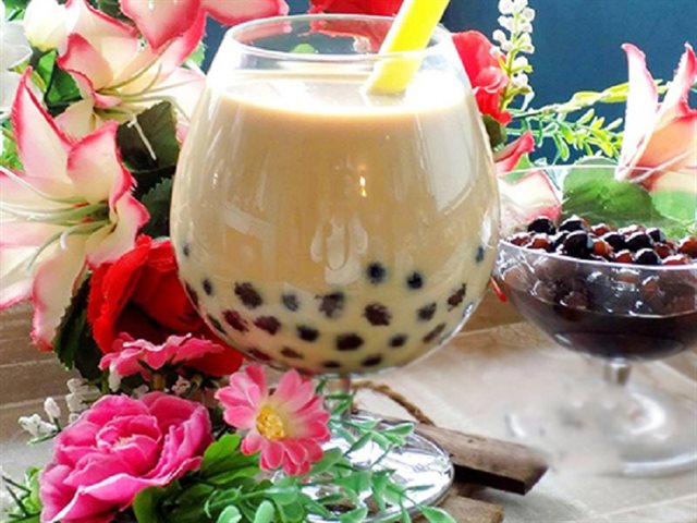 Trà Sữa Trân Châu Từ Bột Sắn Dây