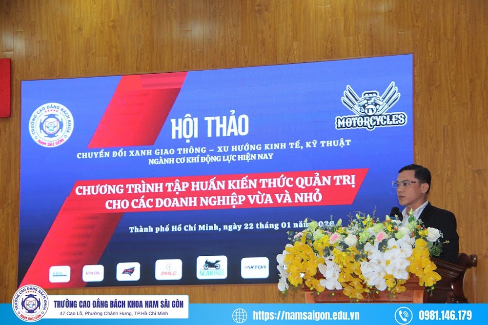 Hội thao khoa học "Chuyển đổi xanh giao thông và Xu hướng kinh tế – kỹ thuật của ngành Cơ Khí Động Lực trong tình hình hiện nay