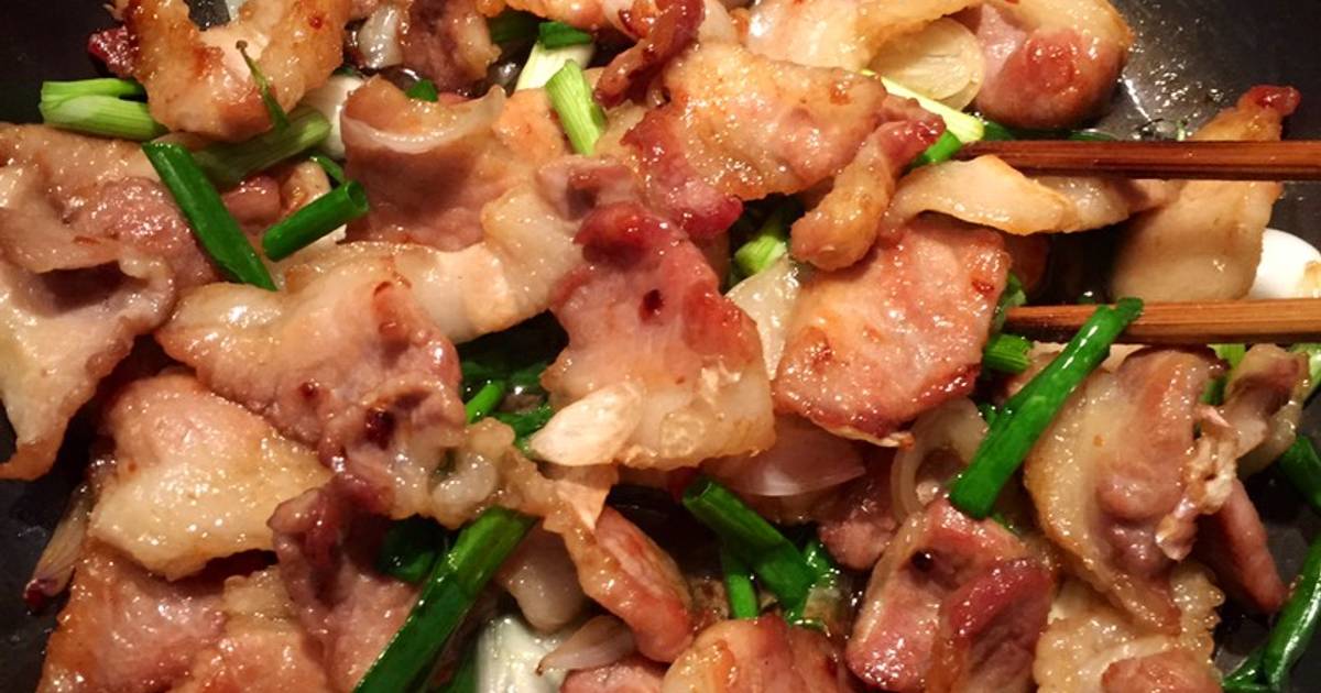 Thịt ba chỉ rang cháy cạnh
