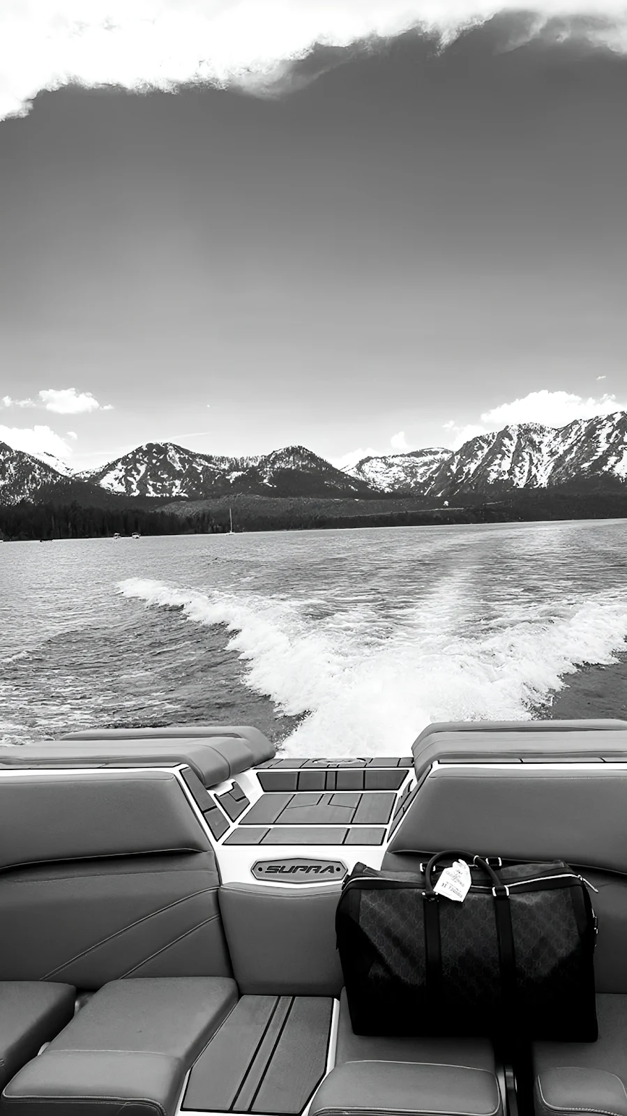 Supra Boat Ride On Lake - Monochrome Photography Full HD iPhone Wallpaper (1286x2288)