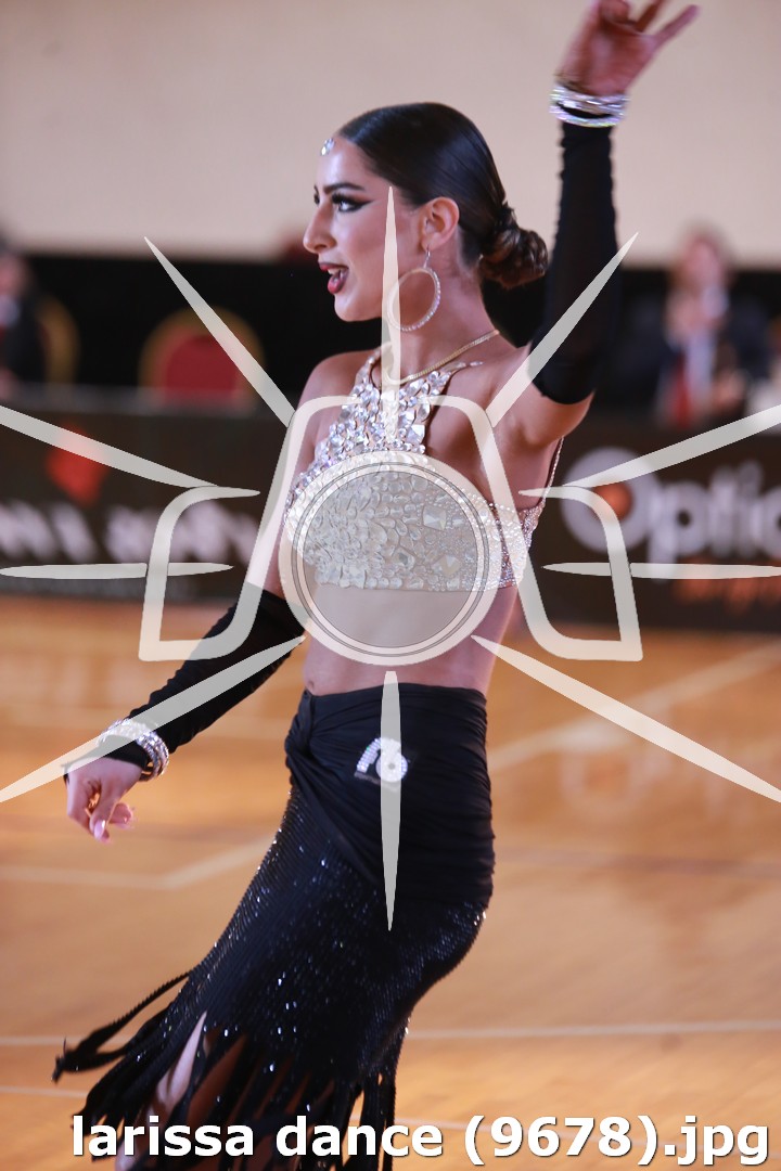 larissa dance (9678).jpg