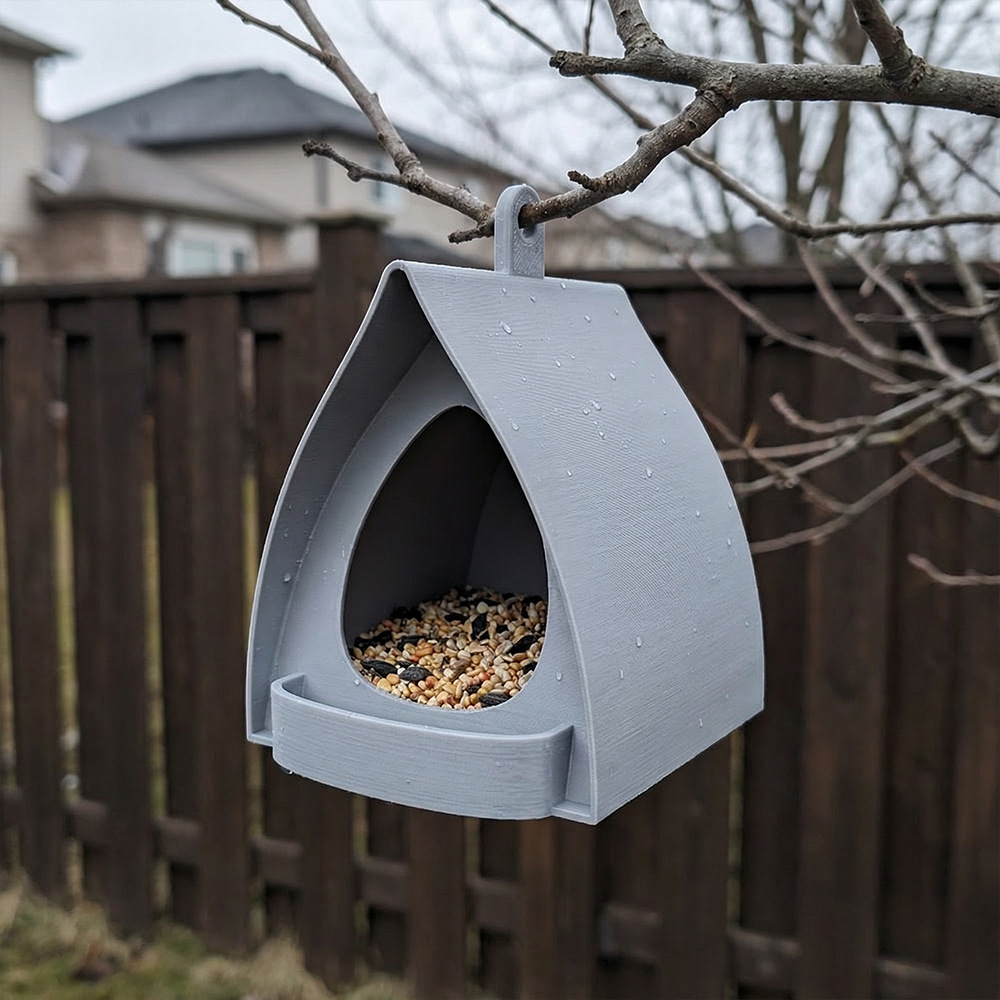 Hanging Plastic Bird Feeder