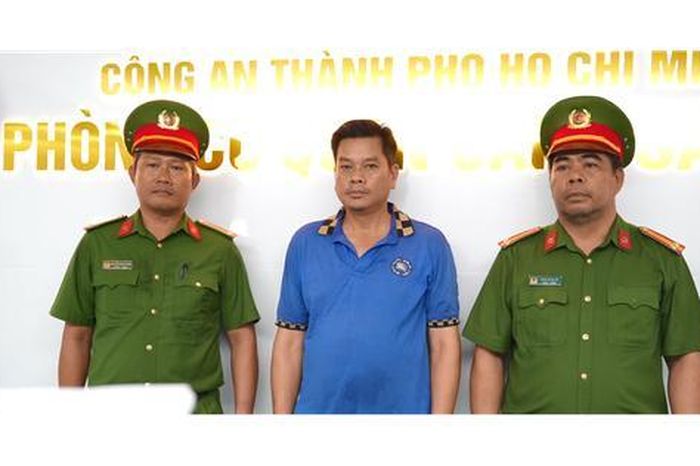 Phó Giám đốc Công an TPHCM chỉ đạo chuyên án lớn - Báo Người Lao Động