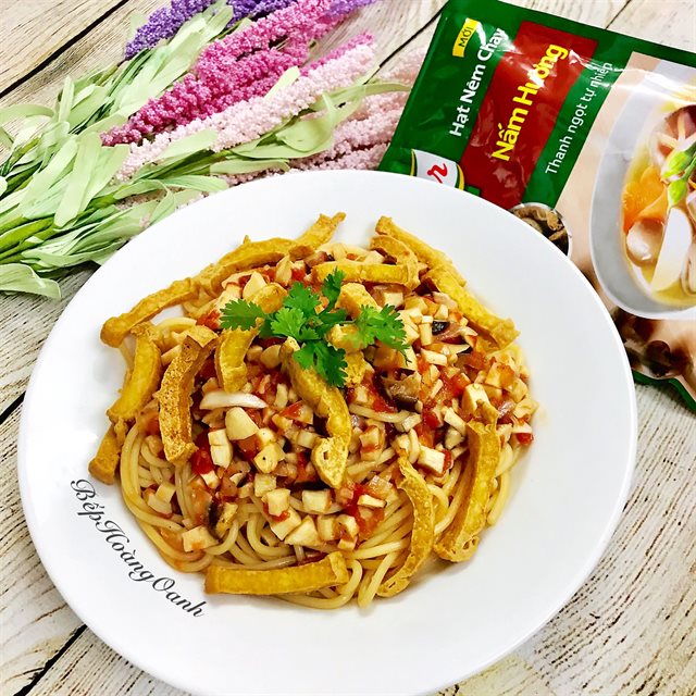 Mì Ý Xốt Cà Chua Nấm