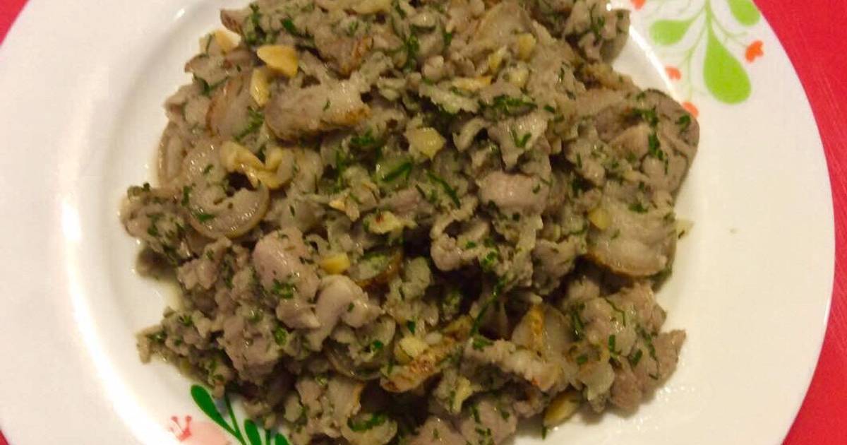 Đùi heo rừng xào lá lốt