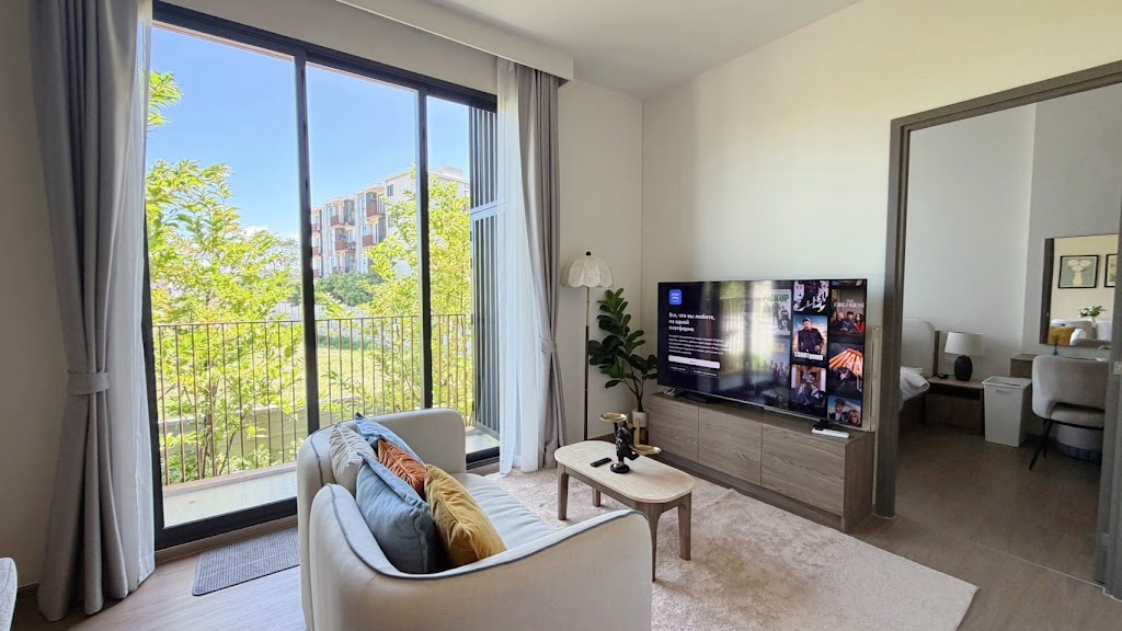 Canvas Condo · เชิงทะเล 2