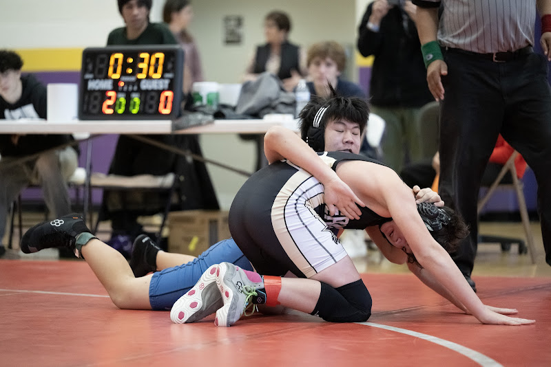 Photo from MS: Wrestling of Sean Lee