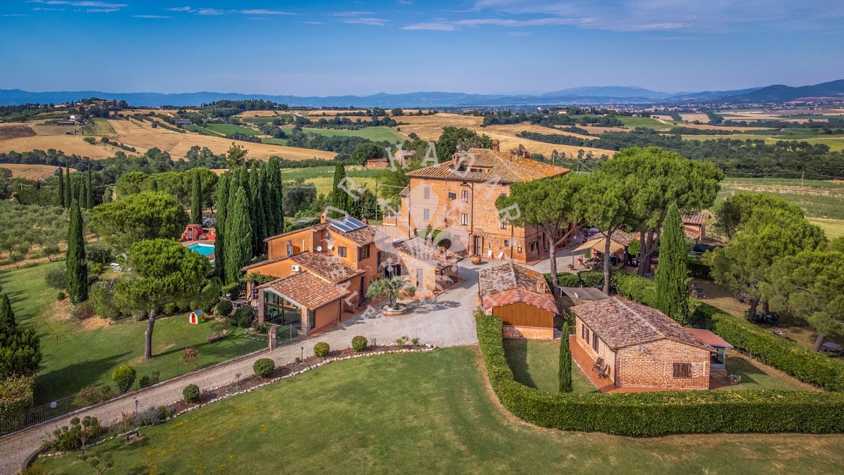 פודרה פלאצו ואל דל סאסו (Podere Palazzo Val del Sasso) — 1