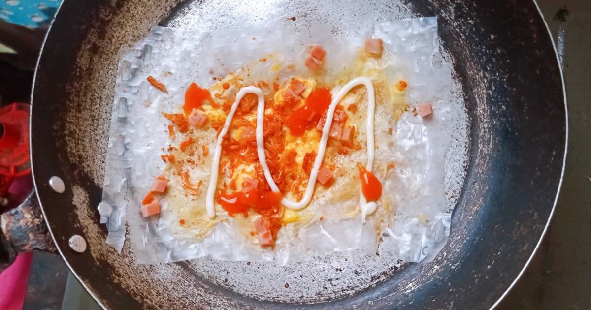 Bánh tráng nướng chảo phiên bản nhà có gì dùng nấy😁😁😁