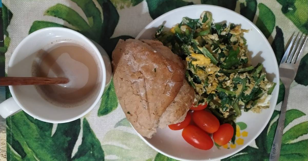 Spinach xào trứng