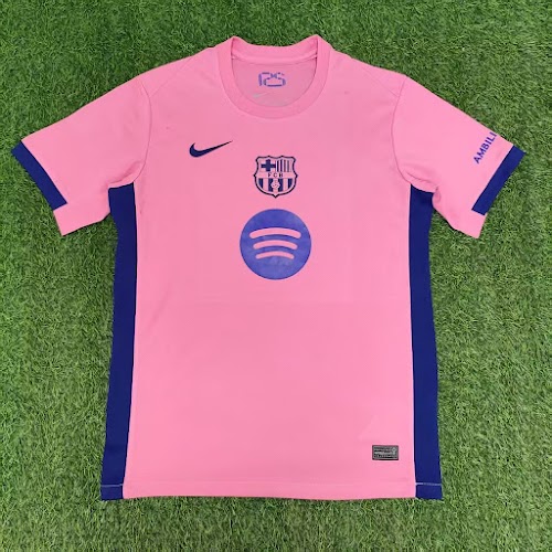 25-26 FC Barcelona Edición Especial Rosada.jpg