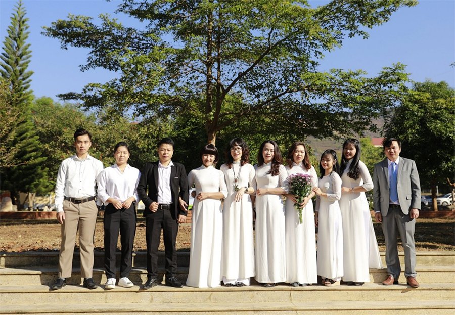 Thư của Giáo sinh thực tập Trường Đại học Sư phạm Hà Nội gửi tới các thầy cô Trường Đại học Tây Bắc