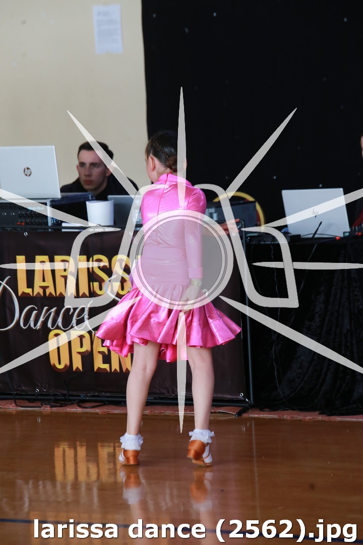 larissa dance (2562).jpg