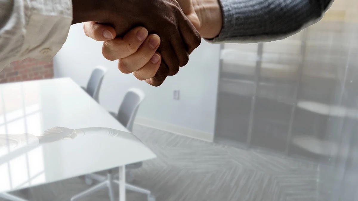 알바 계약서 작성 시 반드시 포함해야 할 조항과 주의점