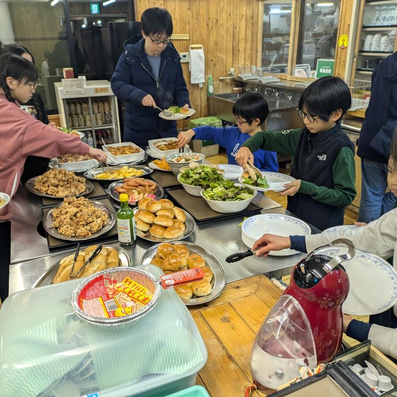 夕食